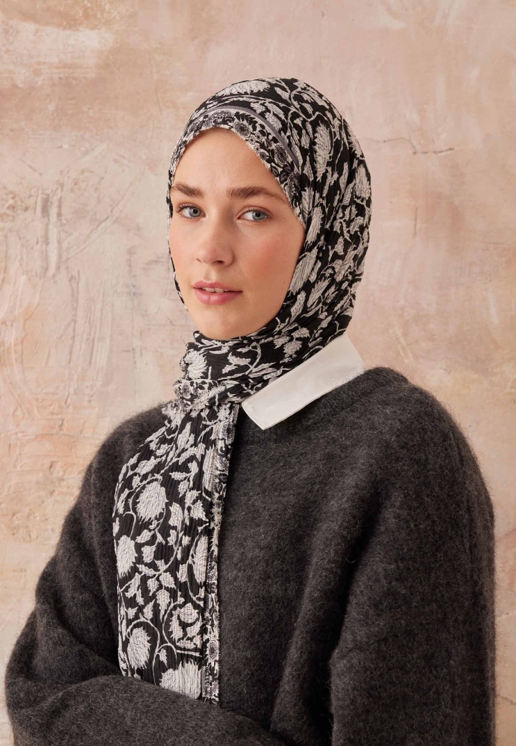 Floral Patterned Jersey Hijab